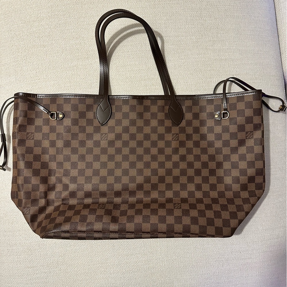 Louis Vuitton Damier Ebene Tote